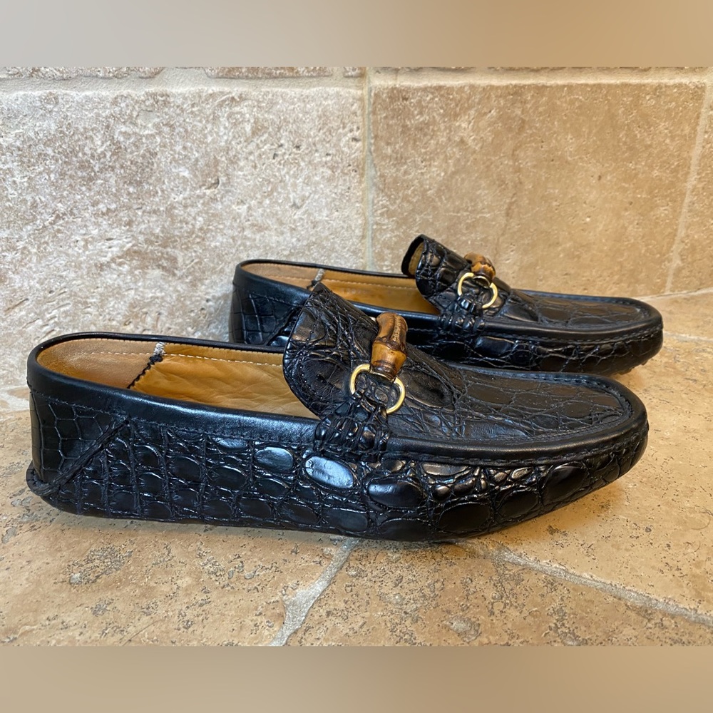Black Gucci men’s loafers crocodile skin